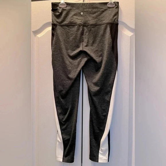 Xersion Train Ladies Athletic Leggings, Size Medium - Picture 2 of 5